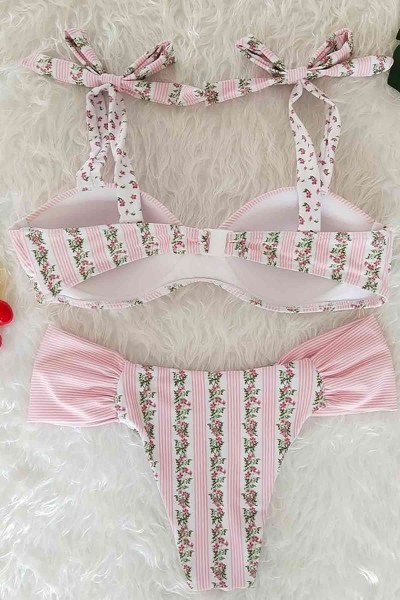 Angelsin özel Tasarım Desenli Bikini Takım Pembe Angelsin özel Tasarım Desenli Bikini Takım Pembe