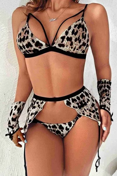 Merry See Eldivenli Seksi Leopar Jartiyer Takım çok Renkli Merry See Eldivenli Seksi Leopar Jartiyer Takım çok Renkli
