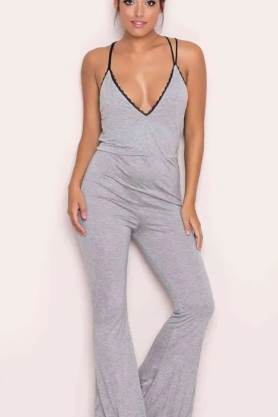 Merry See Gri Dantel İşlemeli Askılı Eşofman Pijama Tulum Merry See Gri Dantel İşlemeli Askılı Eşofman Pijama Tulum