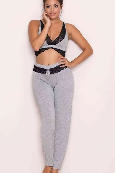 Merry See Gri Dantel İşlemeli Eşofman Pijama Alt üst Takım Merry See Gri Dantel İşlemeli Eşofman Pijama Alt üst Takım