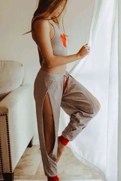 Merry See özel Tasarım Dantel Kalp Tasarımlı Pijama Takım Gri Merry See özel Tasarım Dantel Kalp Tasarımlı Pijama Takım Gri