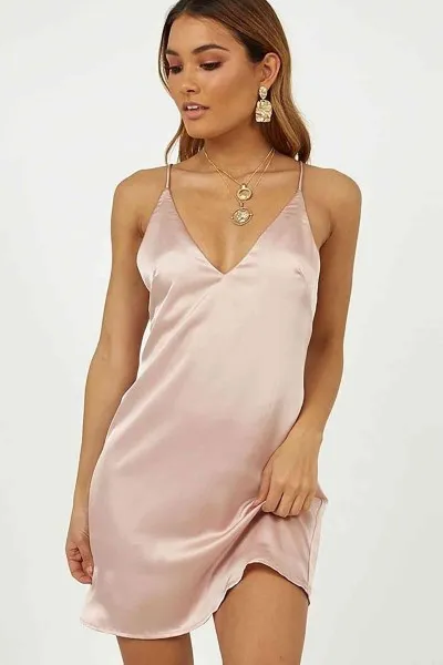 Merry See Kısa Saten Gecelik Pembe Merry See Kısa Saten Gecelik Pembe