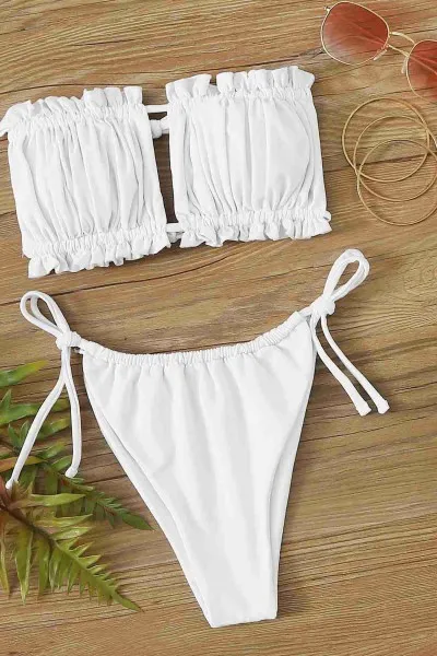 Angelsin Brezilya Model Büzgülü Bağlamalı Bikini üstü Beyaz Angelsin Brezilya Model Büzgülü Bağlamalı Bikini üstü Beyaz
